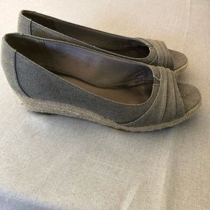 Life Stride Velocity wedge sandal